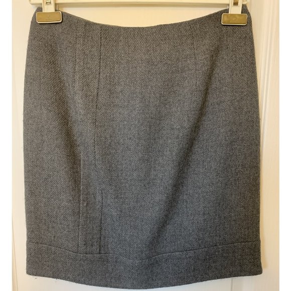 Vintage Pencil Skirt in Grey (Part of Matching Set/waist 28"/length 18.75") - Picture 1 of 3